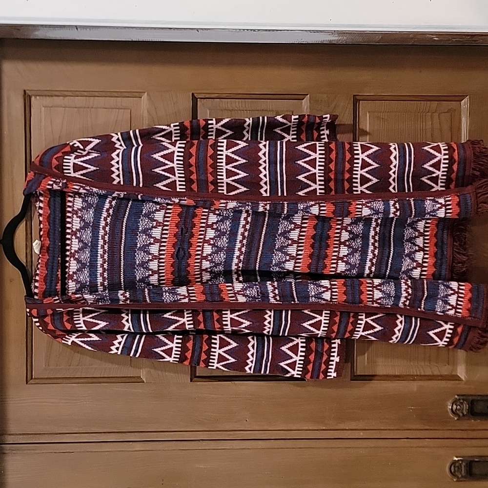 Faded Glory Red and Blue Knit Sweater